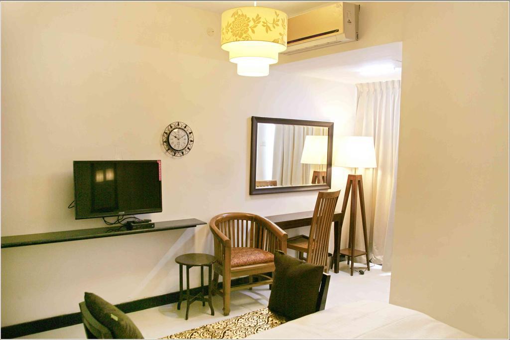 Hotel Highnest Singapperumalkovil Zimmer foto